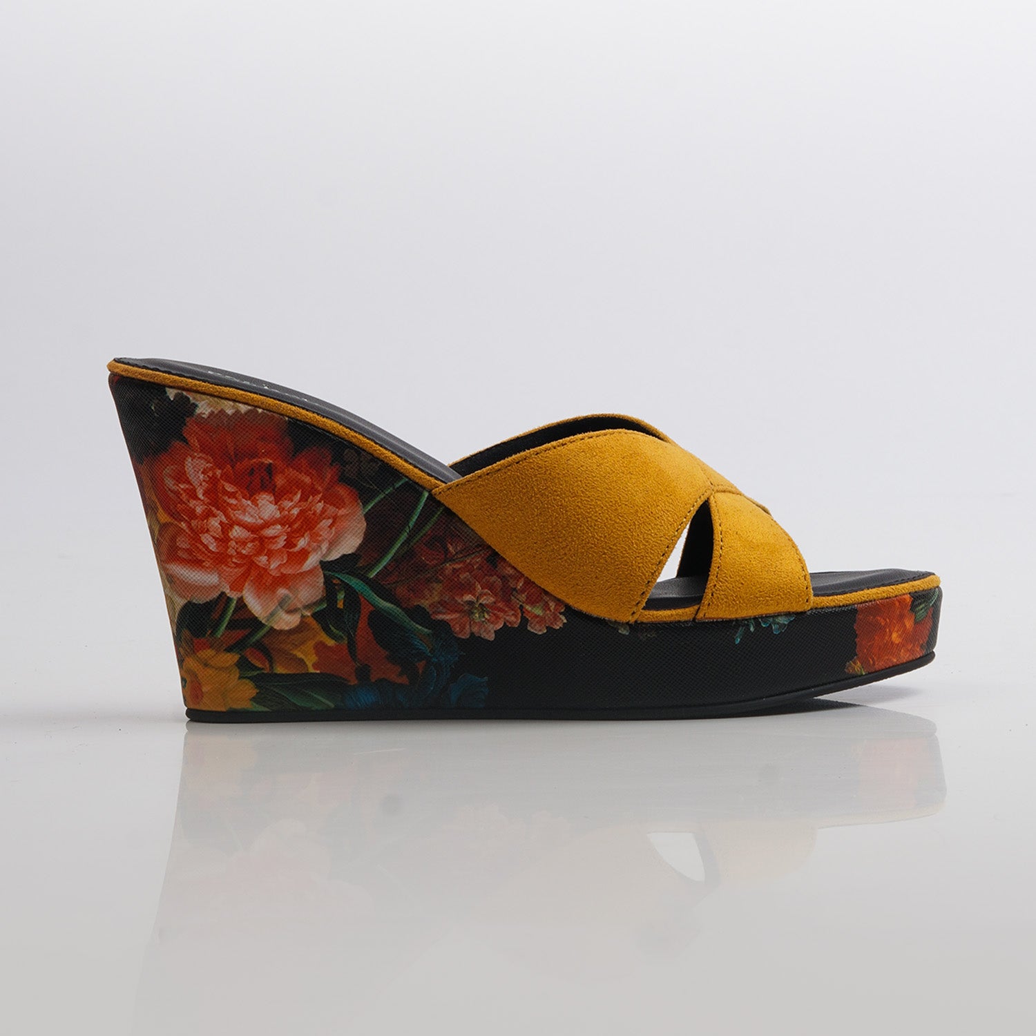 Bahaar - Yellow Wedges