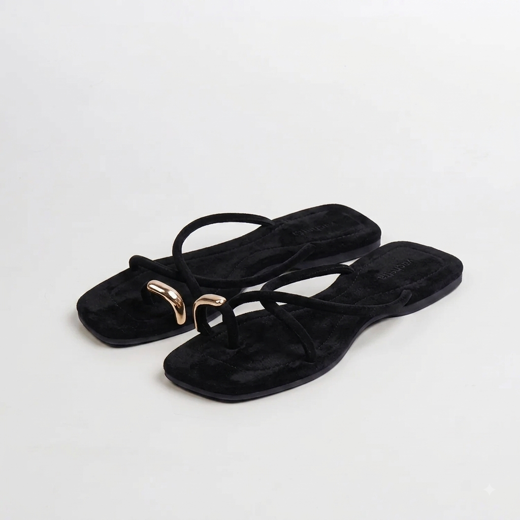 Cleopatra - Black Flats