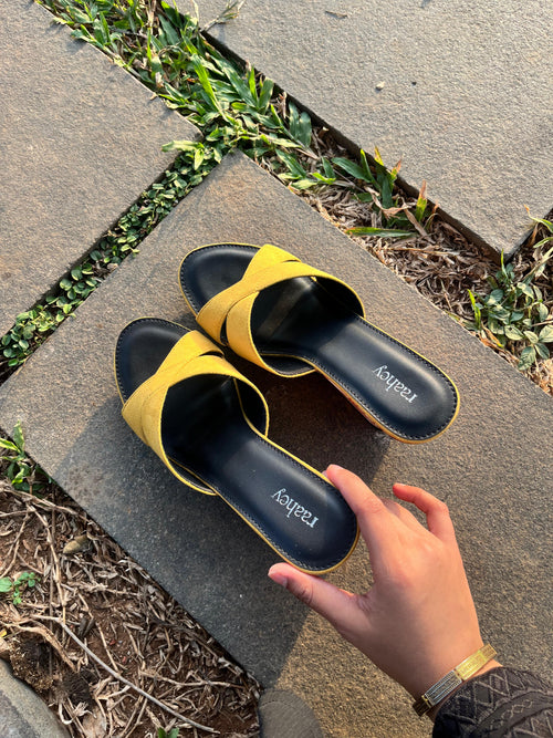 Bahaar - Yellow Wedges